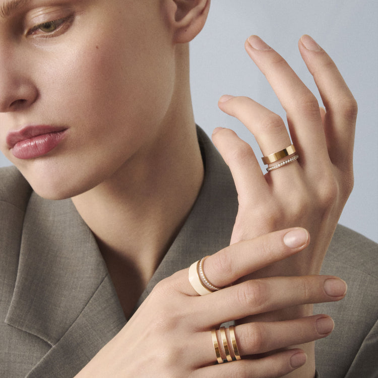 Berbere Chromatic nude ring in pink gold paved with diamonds