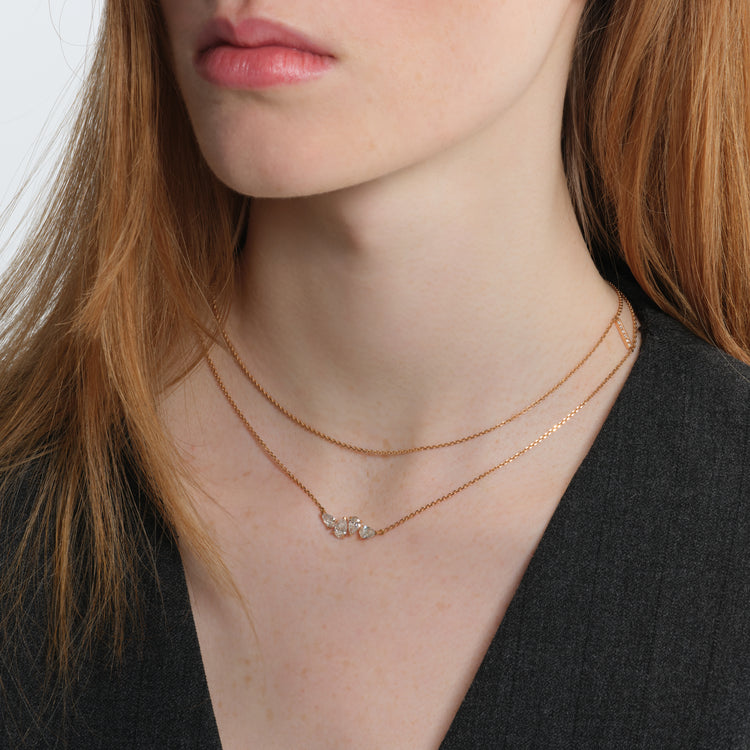 Collier Serti sur Vide serti de 4 diamants