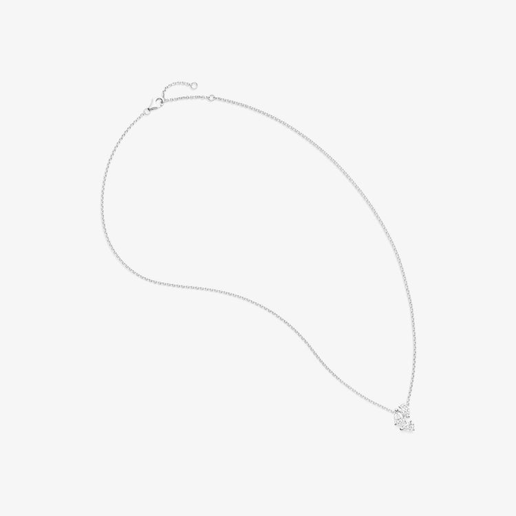 Serti sur Vide pendant set with 3 diamonds