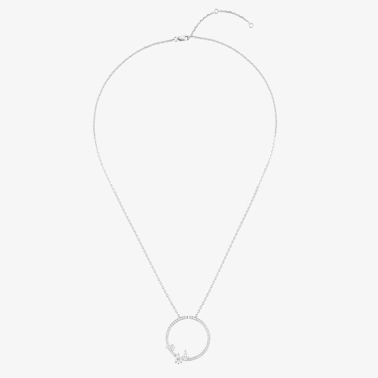 Serti sur Vide pendant set with 3 diamonds