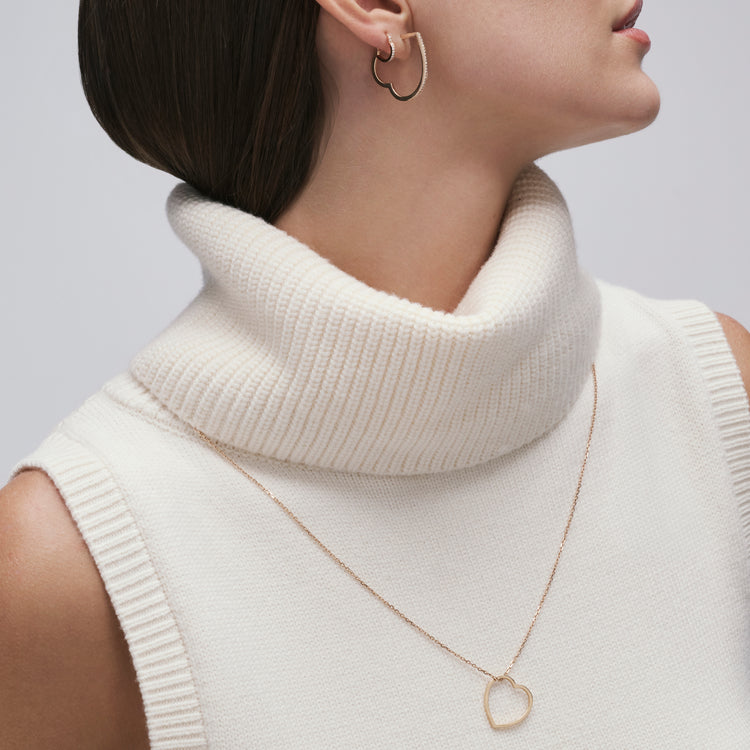 Heart hoop earring in 18-carat pink gold with diamond-paved 