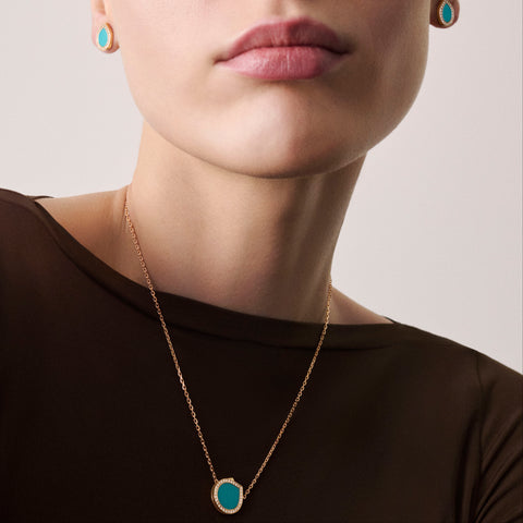 Turquoise earring paved with diamonds in pink gold 18 carats
