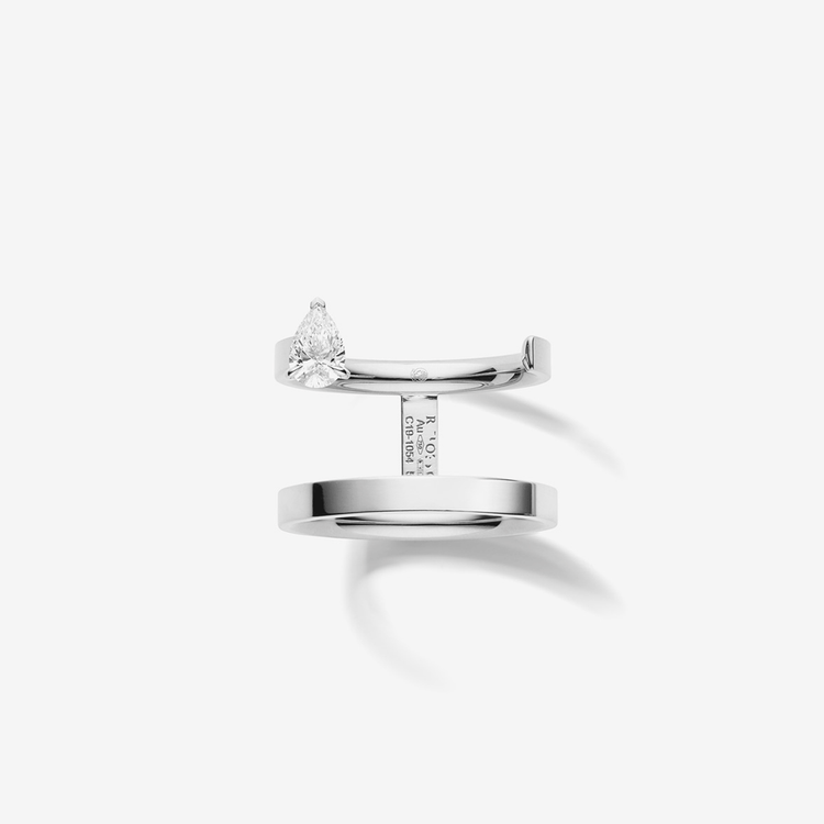 Serti sur Vide ring set with 1 diamond