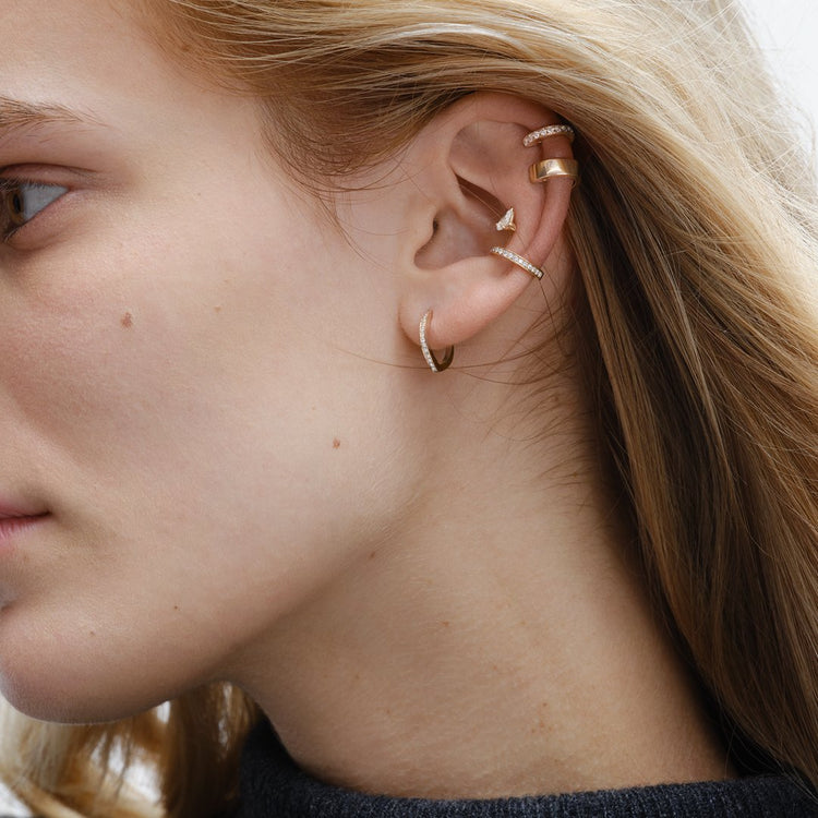 Serti Sur Vide earcuff set with 1 diamond